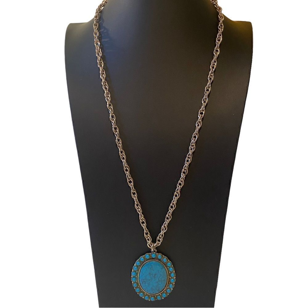 Large Faux Turquoise Oval Pendant on Long Thick Silver Rope Chain.